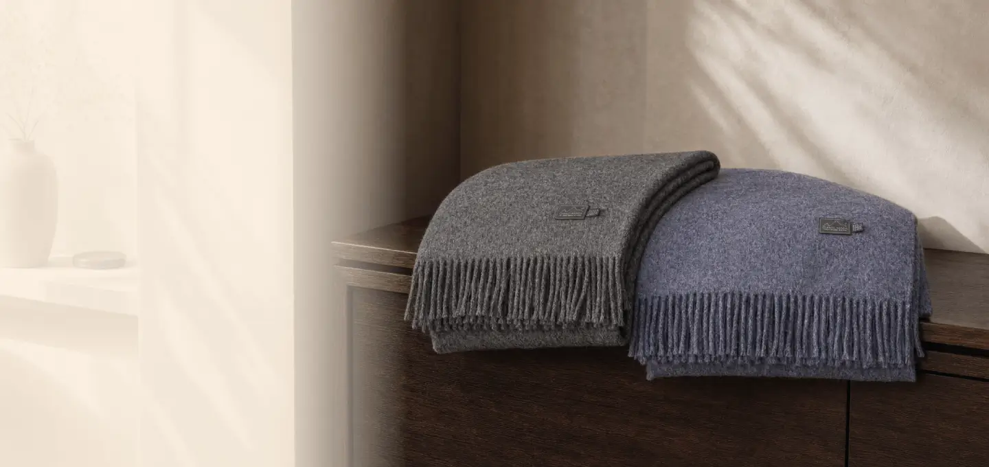 Alpaca Solid Blanket