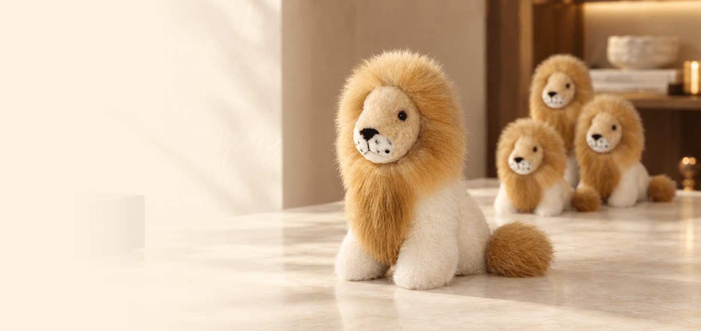 Baby Alpaca Fur - Cushing Lion Ornament 10 Inches